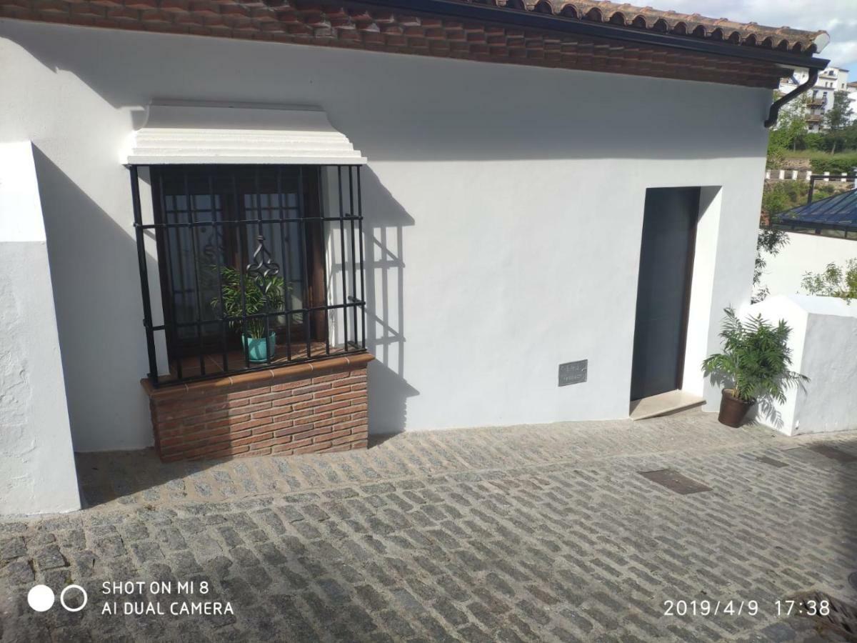 Setenil De Las Bodegas Apartamentos Cantareria, Rosa Mosqueta מראה חיצוני תמונה